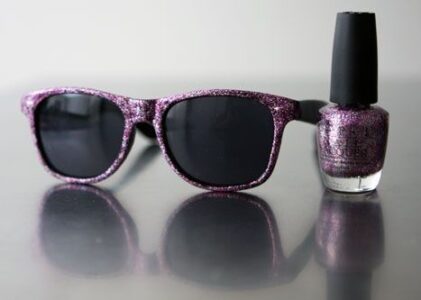 Personalizing Your Sunnies!